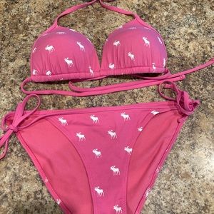 Abercrombie & Finch moose print logo bikini set (M)